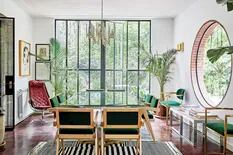 Una decoradora y su hija arquitecta unieron sus estilos en esta casa de inspiración Bauhaus