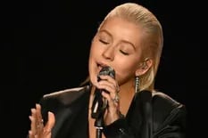 Christina Aguilera palpita el lanzamiento de su disco con un himno feminista