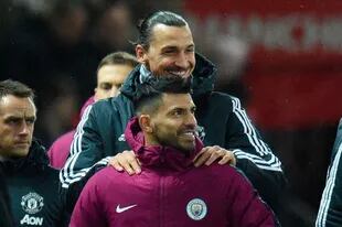 Zlatan Ibrahimovic y Sergio Agüero fueron compañeros en el Manchester City