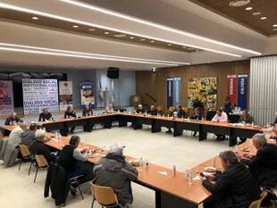 La CGT reunió a 20 representantes de peso en la sede de la Uocra