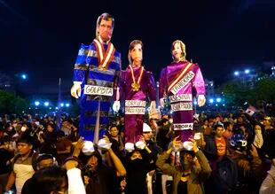 Supporters Of Peru'S Ousted President Pedro Castillo Hold Puppets Representing Congress President Jose Williams, Attorney General Patricia Benavides And Peru'S New President Dina Boluarte During A Protest In Lima, Peru, Thursday, December 15, 2022 .