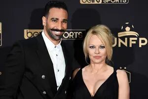 El jugador francés que trató de violenta a la selección fue denunciado por violencia de género por Pamela Anderson cuando eran pareja