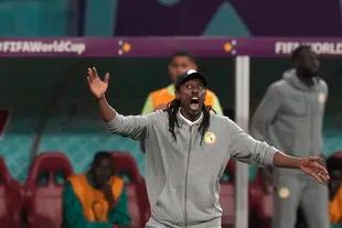 El DT de Senegal, Aliou Cissé, jugó octavos de final con su país en 2002 y venció a Suecia