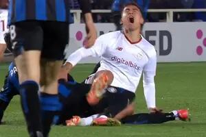 Un defensor argentino lesionó a Paulo Dybala, que se tomó la cabeza y se puso a llorar