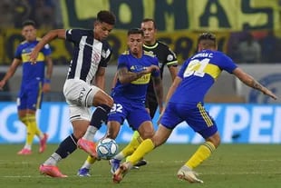 El colombiano Diego Valoyes, figura de la reciente campaña de Talleres, es pretendido por tres clubes del exterior; el presidente Andrés Fassi mencionó que el delantero tiene un valor de mercado de 12 millones de dólares