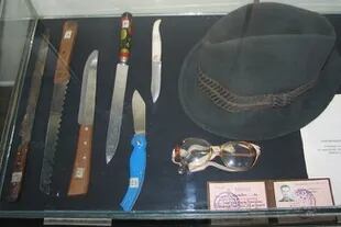 Los cuchillos y otros objetos personales del carnicero de Rostov se conservan en el museo de la policía de Rostov