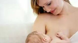 Especialistas coinciden en que la leche materna ayuda a prevenir la aparición de muchas enfermedades o problemas de crecimiento