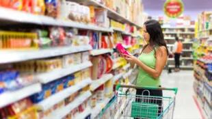 Los precios en los supermercados se incrementan hasta seis veces en la cadena de producción