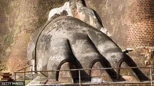 Sigiriya es una antigua fortaleza y palacio real
