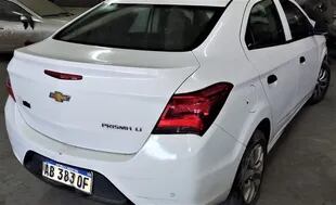 Un Chevrolet Prisma, subastado por https://subastas.scba.gov.ar/