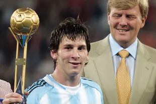 Utrecht, 2005: fue elegido como mejor jugador del Mundial juvenil que ganó la Argentina
