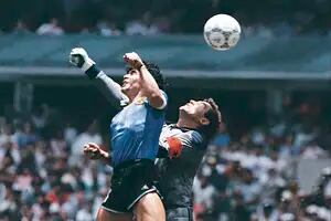 Se subasta la pelota de la Mano de Dios en el Mundial de México '86: qué valor puede alcanzar