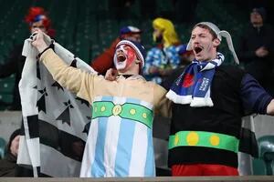 El anfitrión del Mundial armó una fiesta de tries en la casa del primer rival de los Pumas