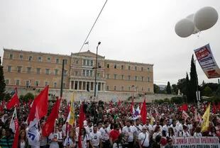 Hubo protestas hoy frente al Parlamento de Grecia