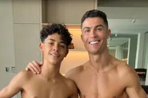 Cristiano Ronaldo publicó una foto de su hijo en el gimnasio y su estado físico se llevó todas las miradas