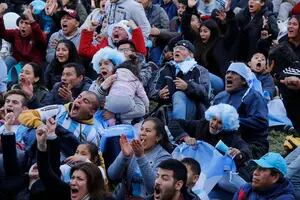 Mundial de Rusia: así se vivió el partido de Argentina en la Plaza San Martín