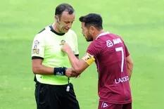 El árbitro Darío Herrera denunció a Lautaro Acosta por amenazas
