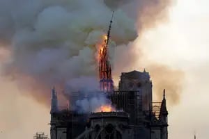 Notre Dame tendrá su primera misa tras el incendio que casi la devora