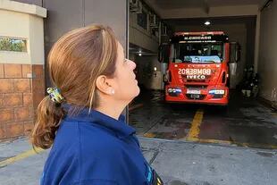 Claudia Messina: bombera a cargo de la Estación VIII “Nueva Chicago” y del destacamento “Vélez Sarsfield”