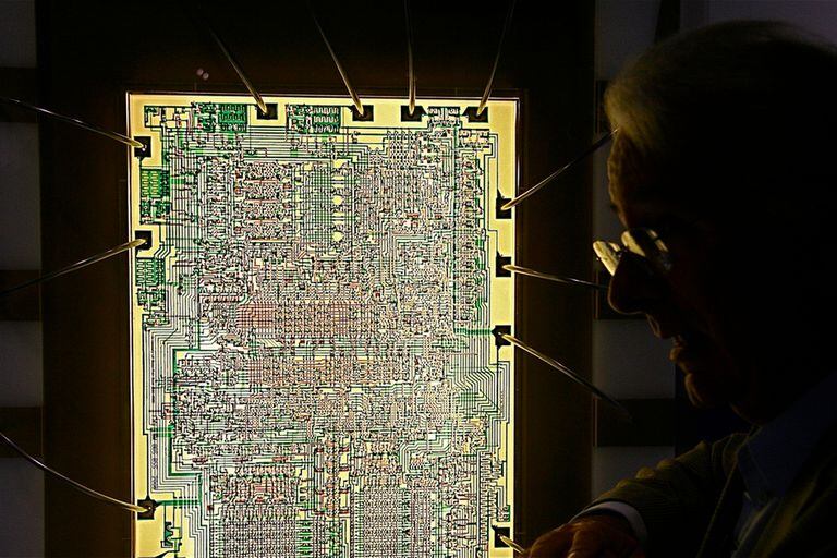 Cinco décadas de Intel, el creador del primer cerebro electrónico