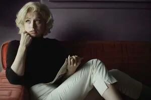 Ana de Armas y sus primeras e impactantes imágenes como Marilyn Monroe