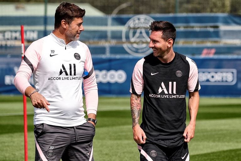Mauricio Pochettino y Lionel Messi, juntos en el PSG