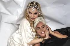 Lady Gaga: rumores de romance con Bradley Cooper y festejo con Madonna