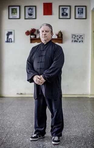 Di Renzo fundó la Federación Argentina de Kung Fu en 1985.