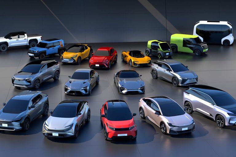 Toyota se despachó hace pocos días con nada menos que quince concepts de todo tipo para afirmar su avanzada eléctrica