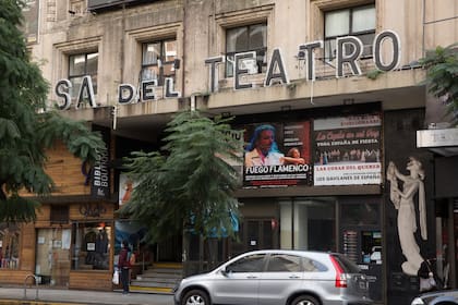 En el Museo de la Casa del Teatro se exhibe el vestido que usó en televisión cuando visitó a Mirtha Legrand