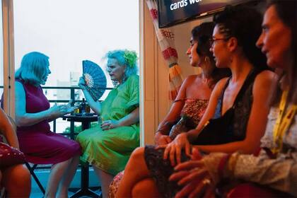 "La mujer que soy", en un departamento A