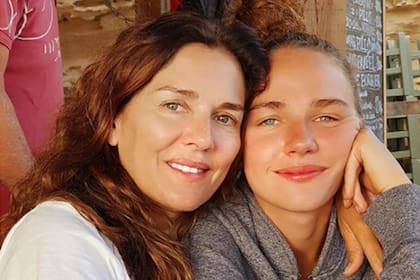 Andrea Frigerio con Josefina, su hija menor