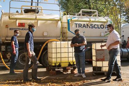 Hace unas semanas, Roberto fue noticia por hacer el delivery de Tanta y La Mar, los restaurantes de comida peruana que tiene con otros socios.