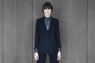 Negro, un clásico en versión ultramoderna