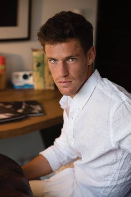 “El amo de casa soy yo. Me ocupo de limpiar y cocinar, porque me encanta. Además, me sale de manera natural” (Diego)