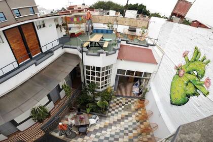Bocanada, inaugurado hace tres meses, es un hostal de 28 camas en el barrio bohemio de Colonia Roma