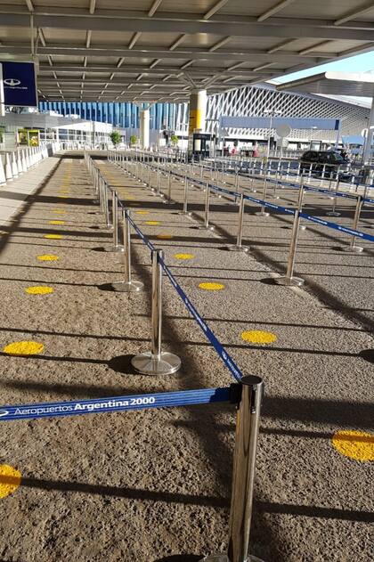 El Gobierno espera reanudar los vuelos regulares el 1 de octubre