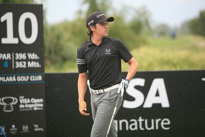 La salida en el par 4 del 10 para el amateur argentino