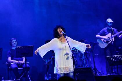 Julia Zenko, una de las cantantes que puso su voz al servicio del Hospital Garrahan cantando "Todos los días un poco"