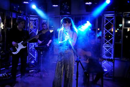 Brenda Asnicar lanzó su disco Vos sos Dios hace menos de seis meses