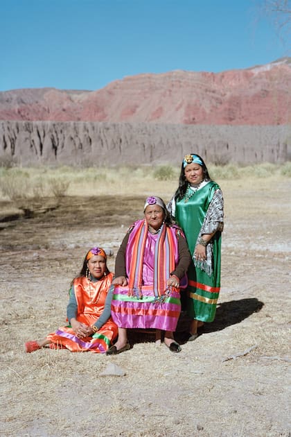 Juana Amelia Vázquez, Santa Clara Sosa y Ana María Rivas de la comunidad guaraní Tentarareta- Yaibove