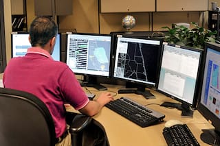 Caída de presupuesto, despidos y negacionismo climático: la pelea de Milei con el Servicio Meteorológico