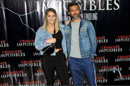 Micaela Viciconte y Fabián Cubero, enamorados y a puro relax en el avant premiere de Crímenes imposibles