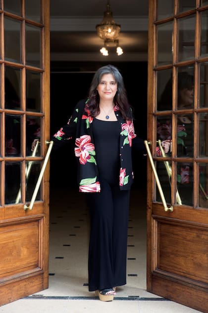 “Deseo que en Argentina se cambie la ley de adopción, que si bien tuvo modificaciones sigue haciendo todo bastante difícil y los chicos se amontonan en los hogares a la espera de un papá o de una mamá”