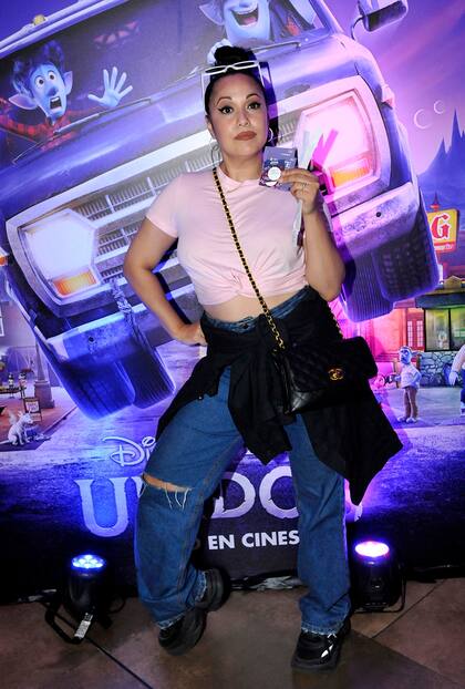 Siempre fiel a su look urbano, Mariela Vitale no quiso perderse el estreno