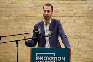 Covid: Las advertencias de un experto en bioética sobre la carrera por la vacuna