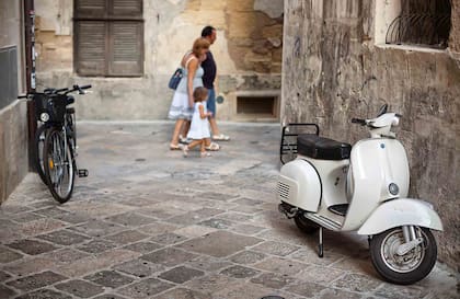 Una de las callecitas de Lecce a la que le dicen “la Firenze del sur de Italia”, o “la Atenas de la Puglia”.