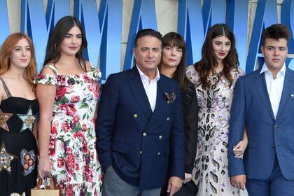 Familia numerosa: Andy Garcia y su troupe, en la avant premier