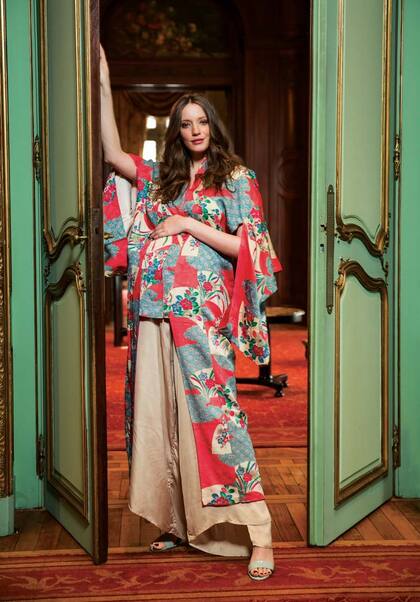 Mili dejó a un lado su actual bajísimo perfil para protagonizar su primera producción con panza, en La Mansión del Four Seasons. “Estoy feliz. Como todo es paulatino, tenés tiempo para ir adaptándote. La naturaleza es tan sabia que te da nueve meses para prepararte”, sostiene.