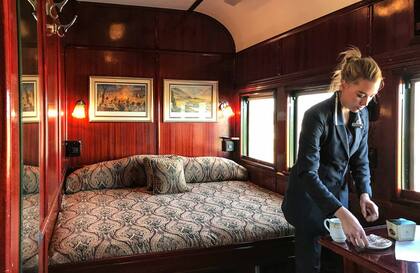 Deluxe suite con cama doble que también puede ser twin.